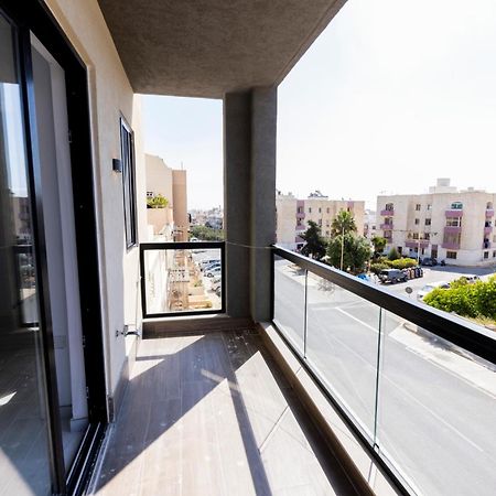 Pauliz Apartments ซาน กวานน์ ภายนอก รูปภาพ