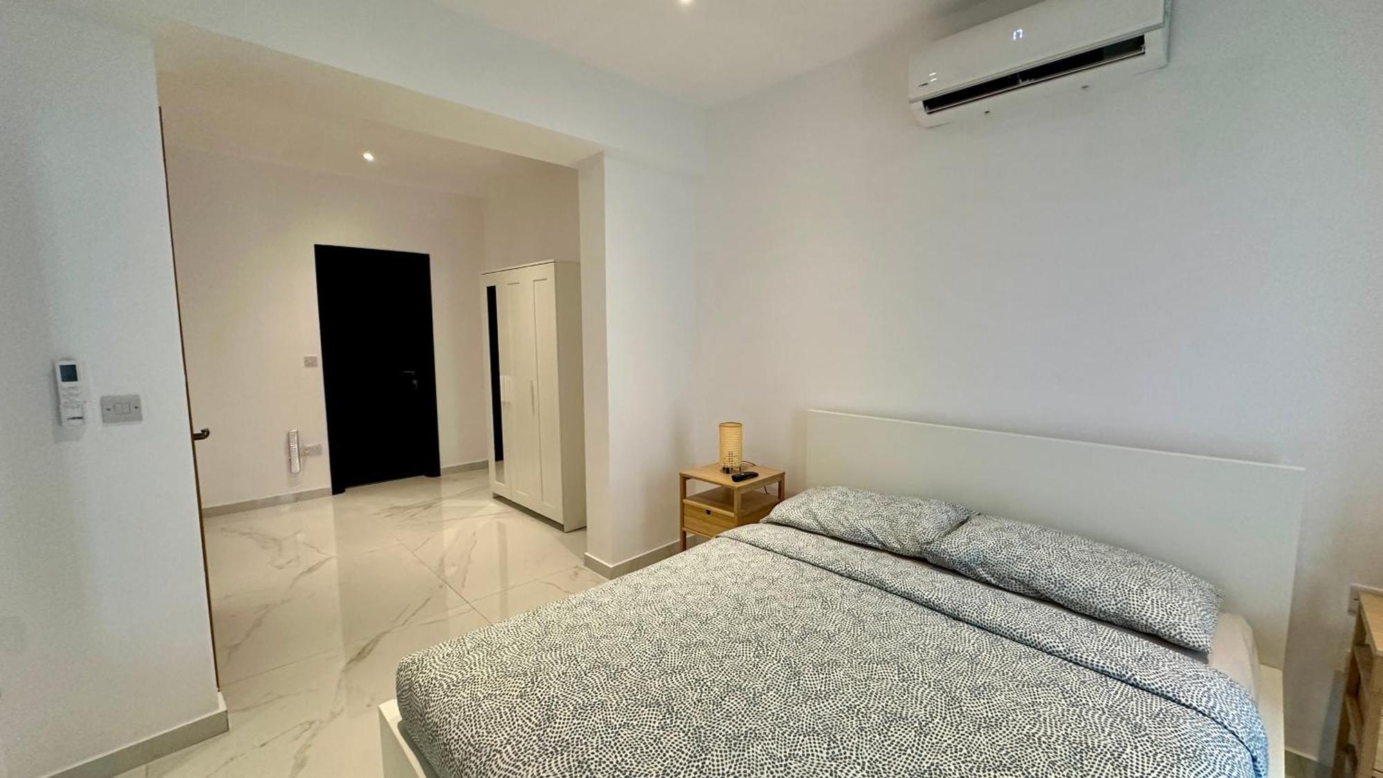 Pauliz Apartments ซาน กวานน์ ภายนอก รูปภาพ