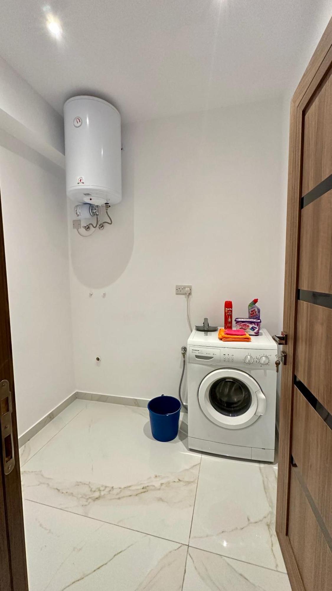 Pauliz Apartments ซาน กวานน์ ภายนอก รูปภาพ